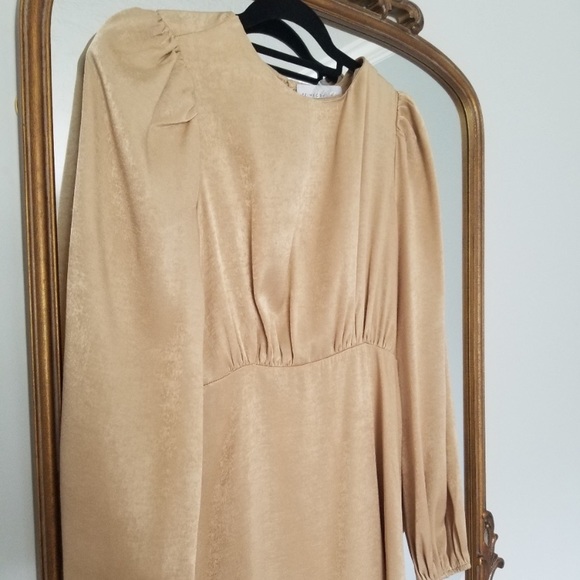 Nwts Beige cream midi dress long sleeve - Picture 4 of 7